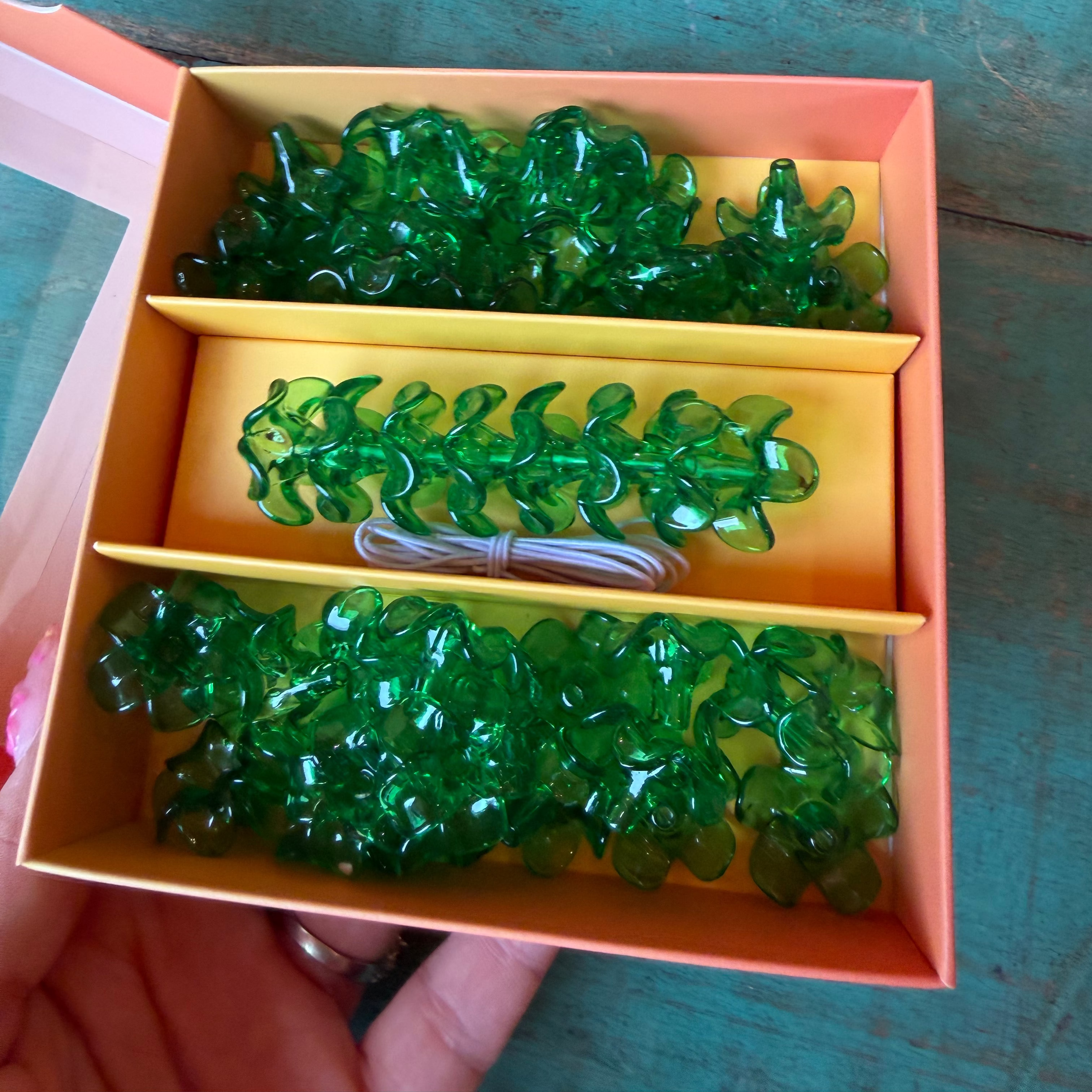 The OG Lei Kit™- Puakenikeni translucent green