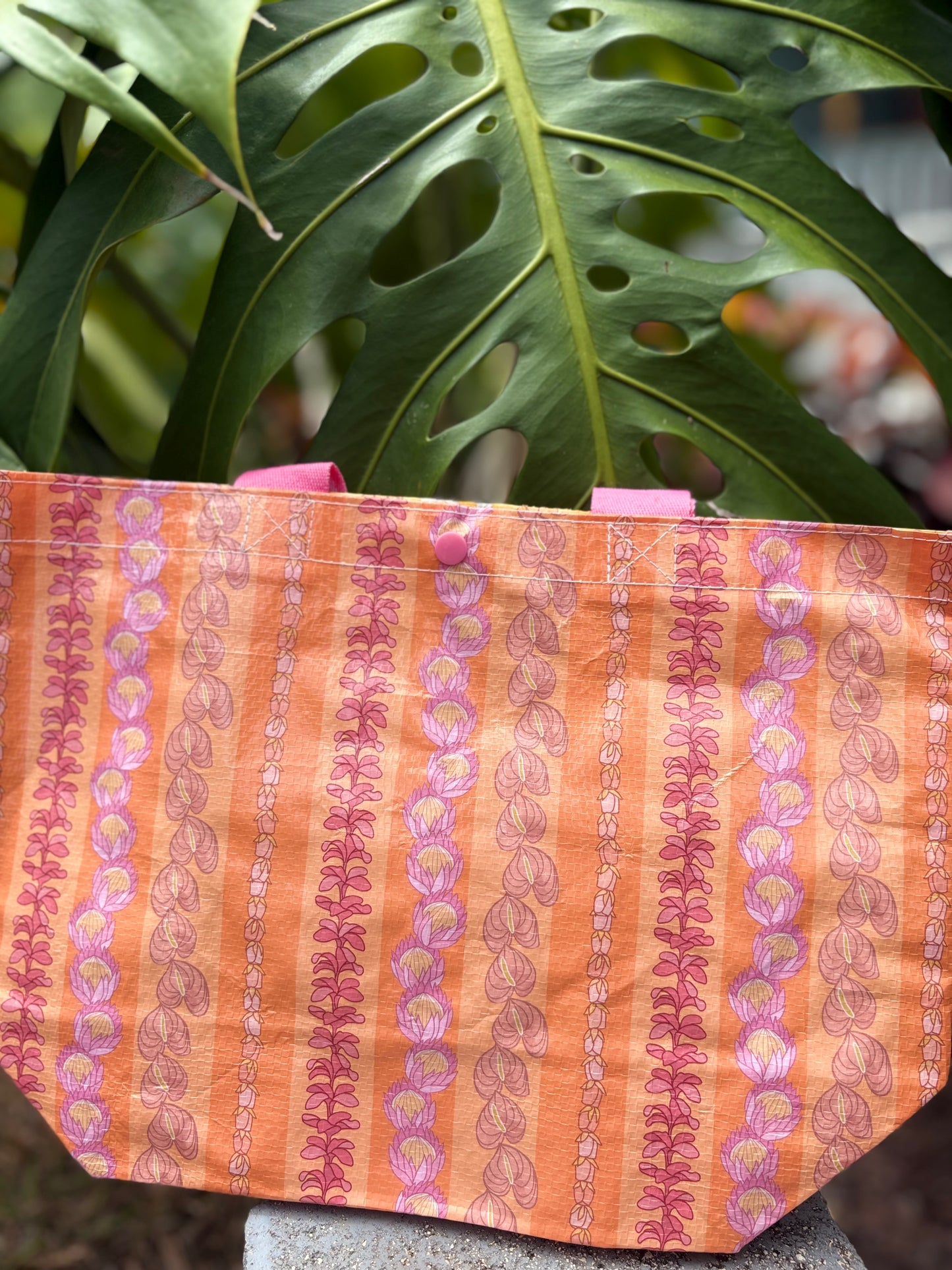 KB Woven Shopping Bag