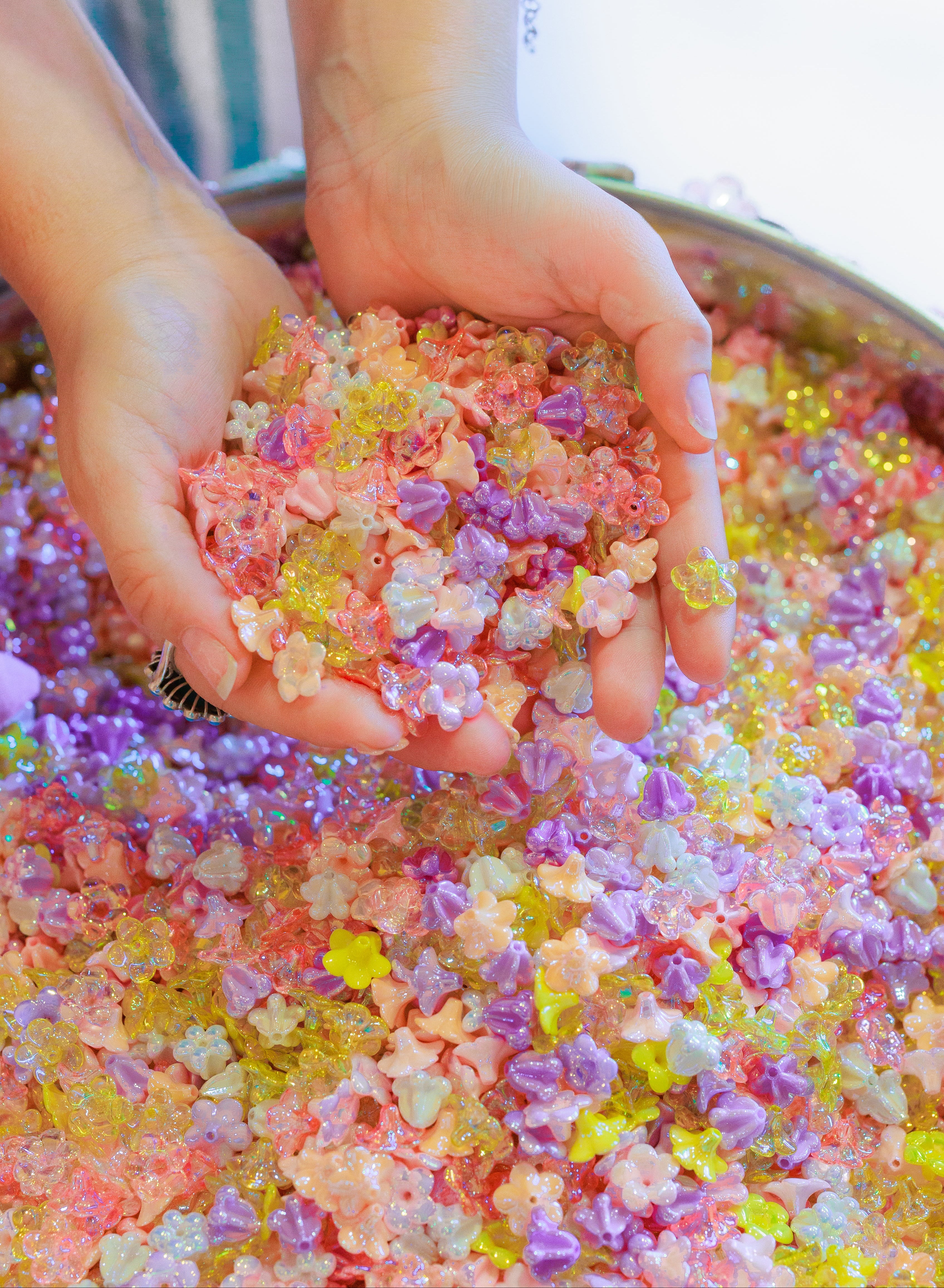 Surprise Fill-A-Pouch  MINI FLOWERS