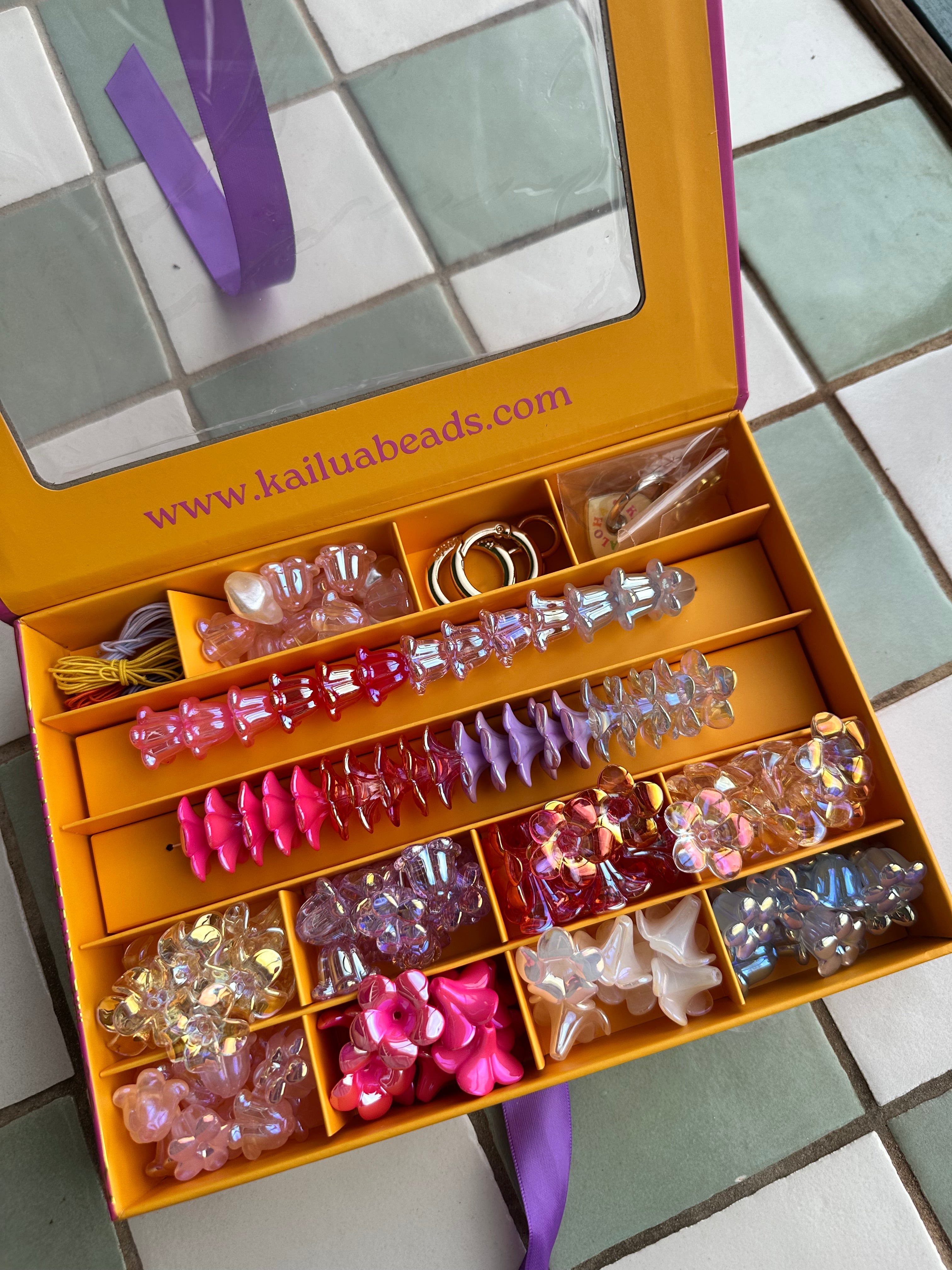 The OG Lei Kit™– Party Box