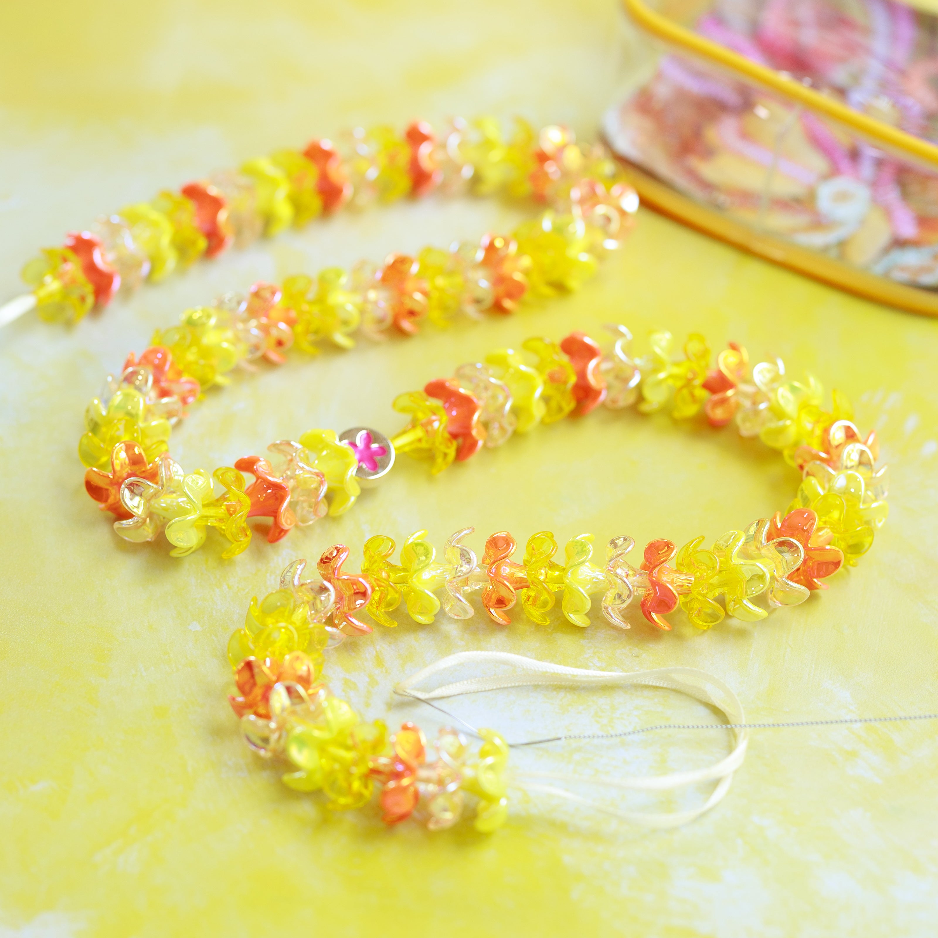 The OG Lei Kit®- Adult Size Puakenikeni Mix